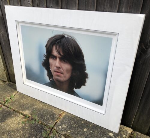TOM MURRAY, 'GEORGE HARRISON', LIMITED EDITION BEATLES PRINT 26/195 SIGNED & C.O.A.