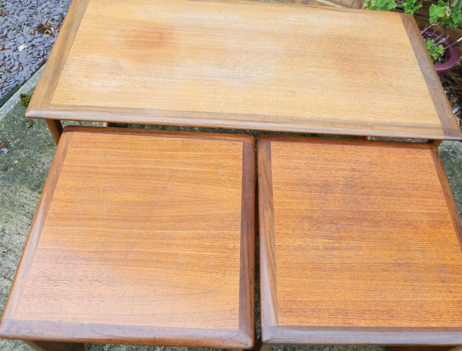 G-PLAN ASTRO - NEST OF MID-CENTURY TEAK SIDE COFFEE OCCASIONAL TABLES