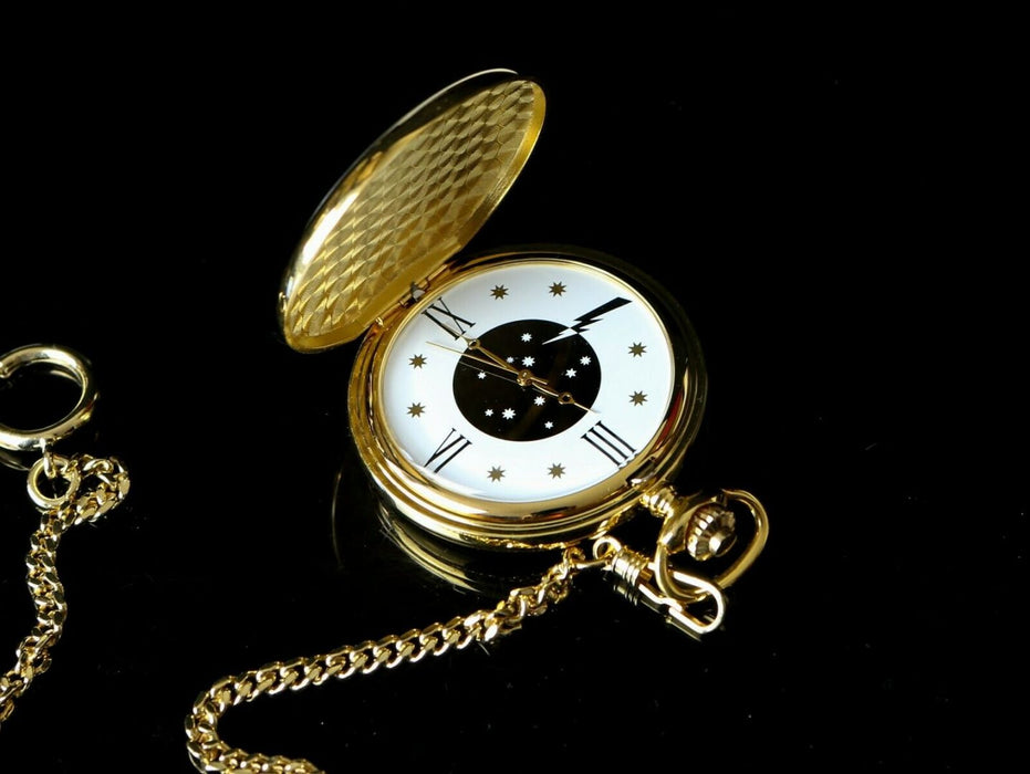 HARRY POTTER AND THE PHILOSOPHERS STONE - 2001 CAST/CREW GIFT POCKET WATCH