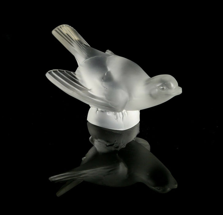 LALIQUE FRANCE -SPARROW- CLEAR/FROSTED GLASS BIRD SWALLOW FIGURE PAPERWEIGHT