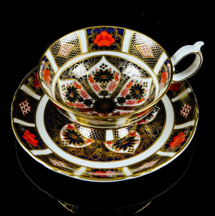 ROYAL CROWN DERBY - OLD IMARI 1128 ELIZABETH TEA CUP &amp; SAUCER