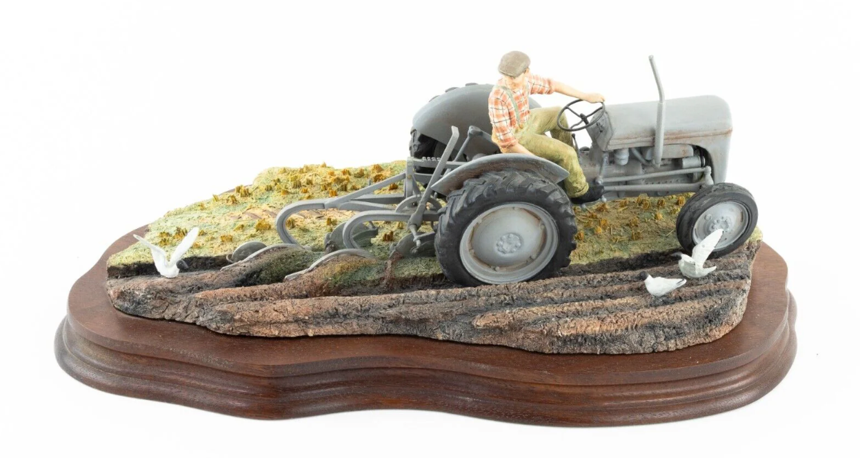 Which Border Fine Arts models are most popular with collectors?