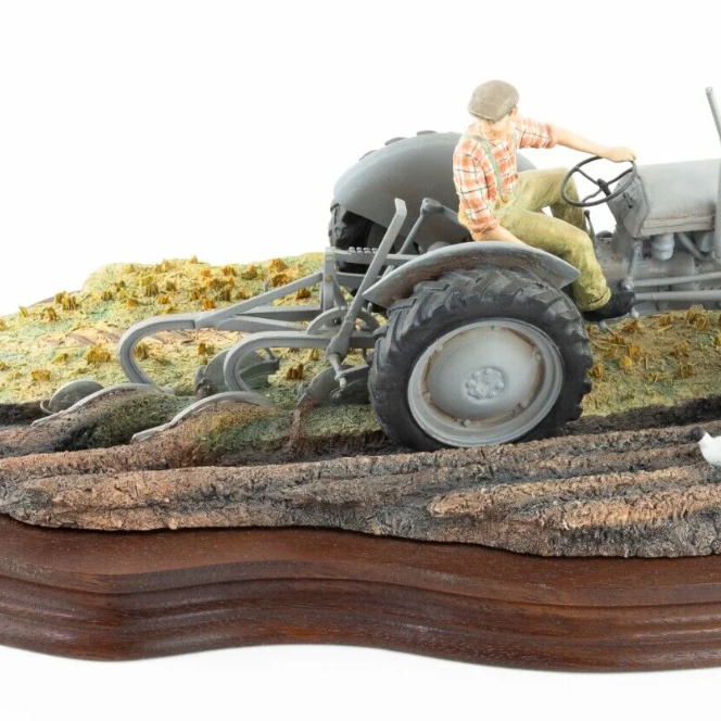 Which Border Fine Arts models are most popular with collectors?