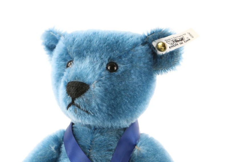What do Steiff ear tags and buttons mean? — PM Antiques & Collectables