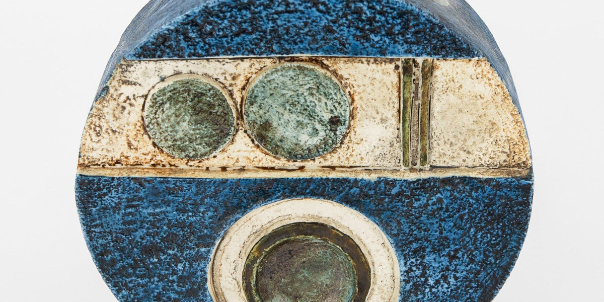Studio Pottery — PM Antiques & Collectables