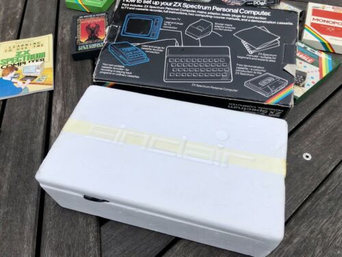 SINCLAIR ZX SPECTRUM 48K, COMPUTER PROGRAM RECORDER CPD8300, ALPHACOM 32 PRINTER