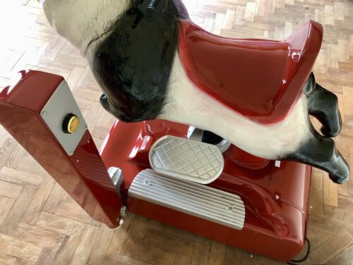 EDWIN HALL 'CHI CHI' VINTAGE MUSICAL ROCKING PANDA CHILDS FAIRGROUND ARCADE RIDE