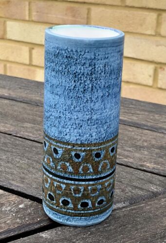 MARILYN PASCOE for TROIKA CORNWALL STUDIO ART POTTERY BLUE CYLINDER VASE, SIGNED