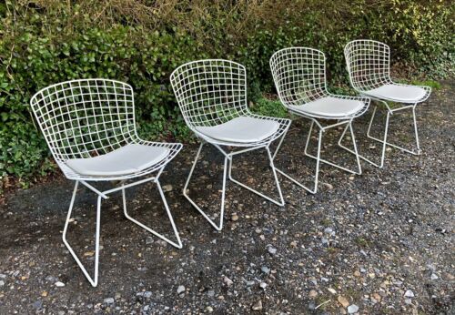 SET of 4 HARRY BERTOIA DESIGN VINTAGE MID-CENTURY WHITE WIRE DINING SIDE CHAIRS