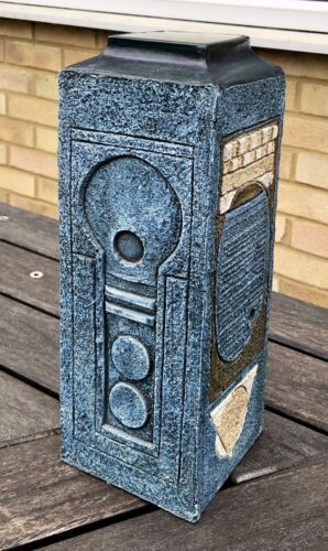 AVRIL BENNETT for TROIKA CORNWALL POTTERY LARGE COLUMN RECTANGLE SHOULDERED VASE