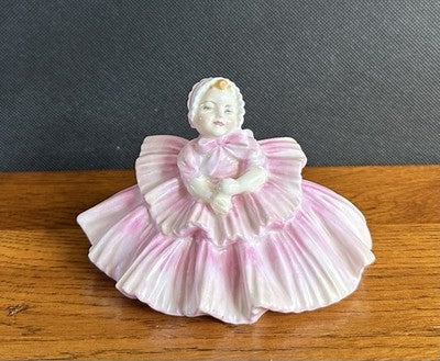 ROYAL DOULTON 'ROSEBUD' LESLIE HARRADINE GIRL IN PINK DRESS FIGURE MODEL HN1580