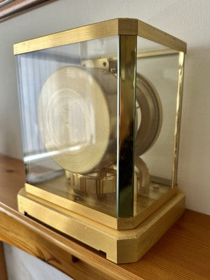 JAEGER LECOULTRE ATMOS BRASS/GLASS 528-8 CALIBRE BRACKET MANTEL CLOCK NO. 331880