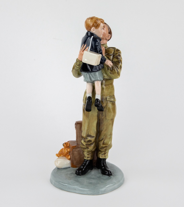 ROYAL DOULTON 'FAREWELL DADDY' LIMITED EDITION WWII FIGURE MODEL HN4363