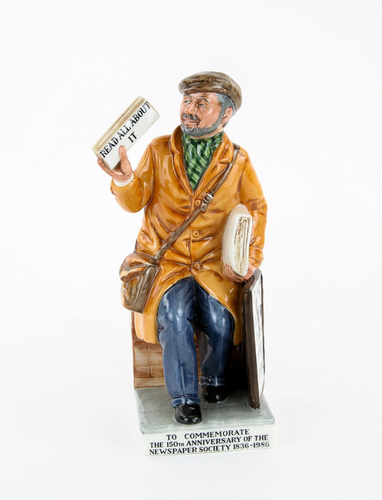 ROYAL DOULTON 'THE NEWSVENDOR' LIMITED EDITION FIGURE MODEL HN2891 & COA