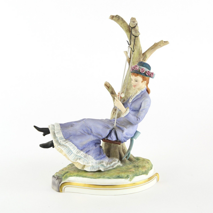 ROYAL WORCESTER 'ALICE' LIMITED EDITION VICTORIAN LADIES SERIES FIGURE MODEL 370