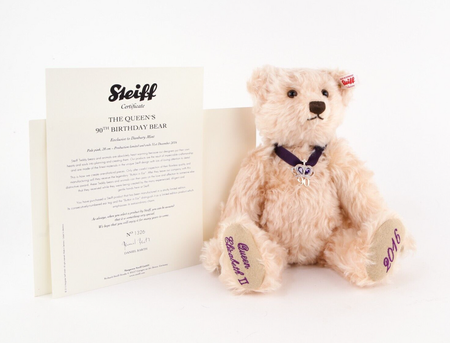 STEIFF 'QUEENS 90TH BIRTHDAY BEAR' LIMITED EDITION ERII ELIZABETH TEDDY 664984