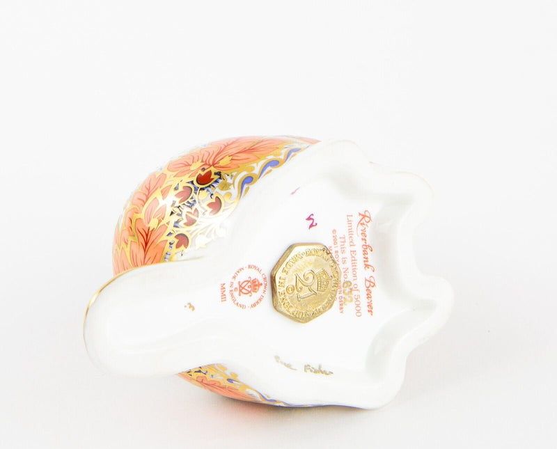 ROYAL CROWN DERBY ’RIVERBANK BEAVER' PAPERWEIGHT FIGURE 832/5000 & GOLD STOPPER