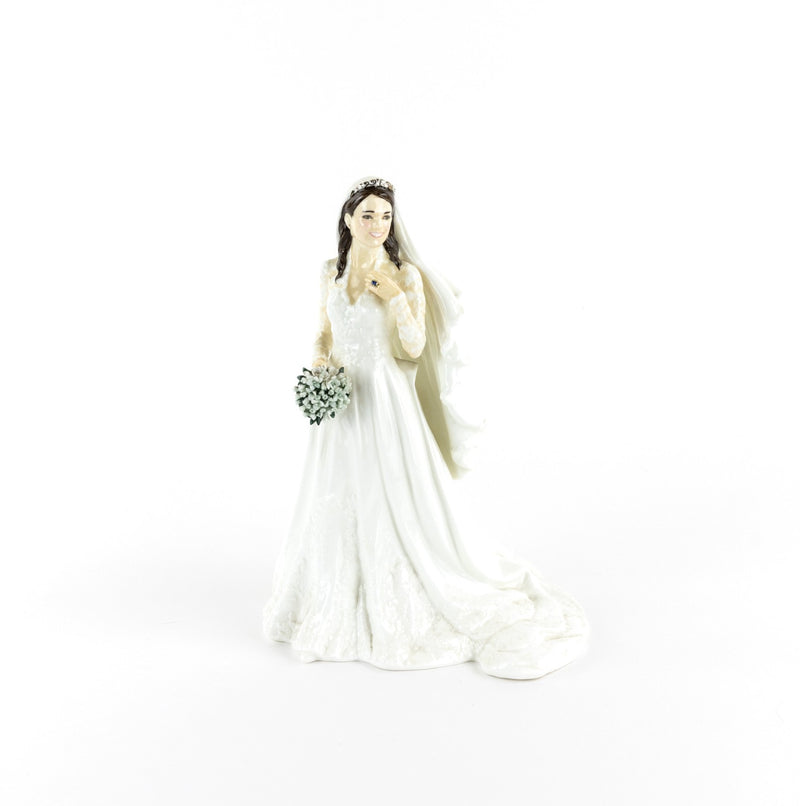 THE FIGURINE COLLECTIVE - PRINCE WILLIAM & KATE MIDDLETON WEDDING FIGURES, BOXED