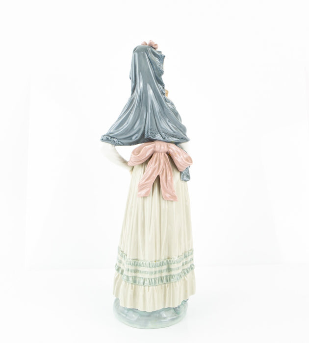 LLADRO 'GOYA LADY' LARGE GIRL WOMAN DRESS FIGURE MODEL 5125