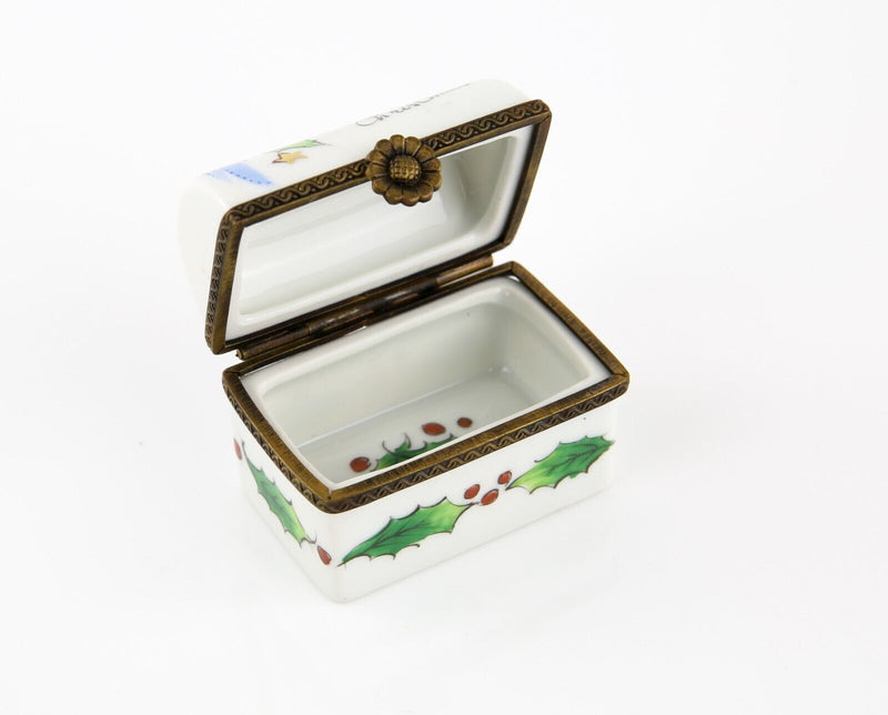 LIMOGES, FRANCE 'MERRY CHRISTMAS' CHEST SHAPE ENAMEL TRINKET PILL JEWELLERY BOX