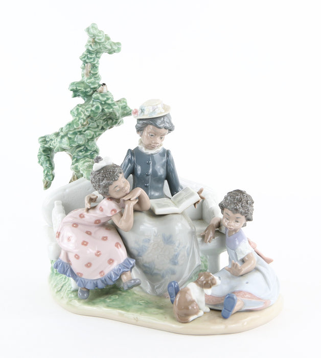 LLADRO 'FAMILY ROOTS' LARGE CHILDREN GROUP FIGURE MODEL 5371