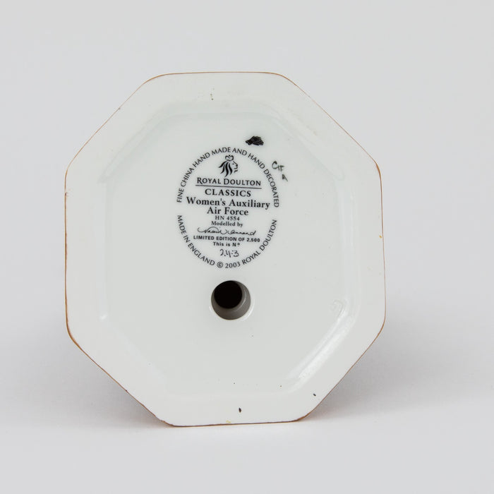 ROYAL DOULTON 'WOMENS AUXILLARY AIR FORCE' LIMITED EDITION WWII FIGURE HN4554