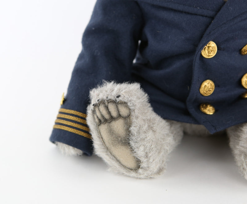 R JOHN WRIGHT - 'BEAR CAPTAIN' LARGE LIMITED EDITION TEDDY BEAR AT SEA 137/250