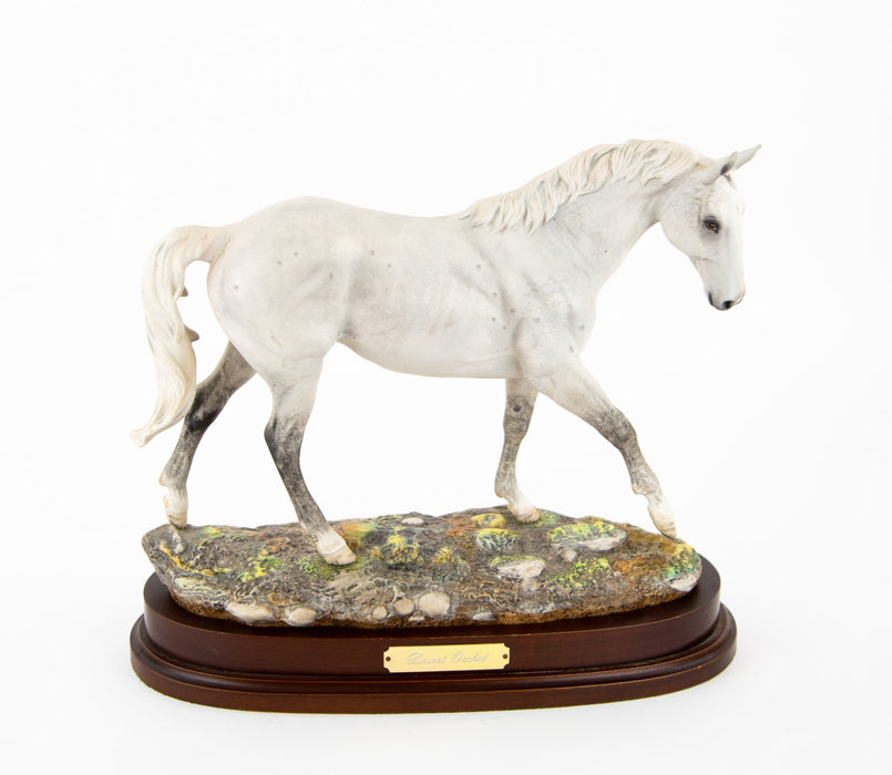 ROYAL DOULTON 'DESERT ORCHID' LIMITED EDITION HORSE FIGURE MODEL DA134 & COA