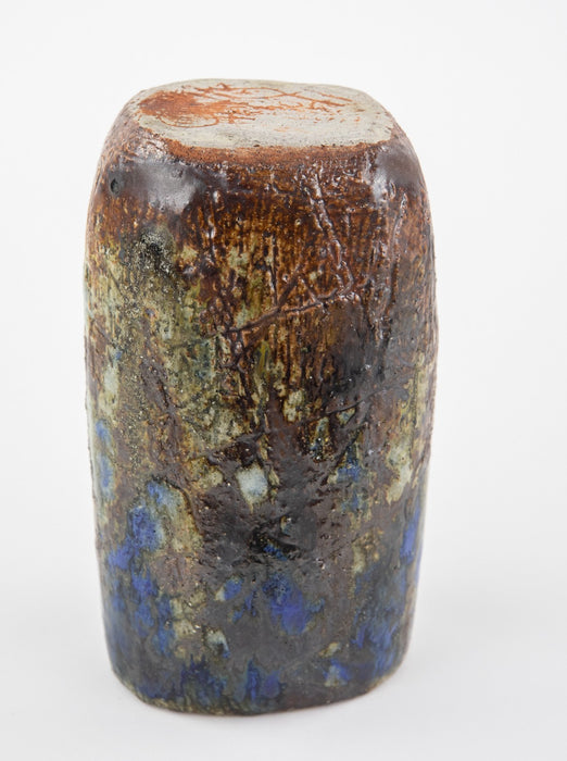 DENISE WREN, OXSHOTT POTTERY - STUDIO ART SGRAFFITO SLAB VASE SIGNED