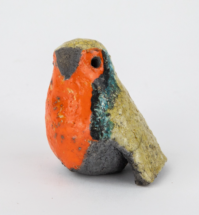 ROSEMARY WREN, OXSHOTT POTTERY - ROBIN, STUDIO ART RAKU BIRD FIGURE MODEL