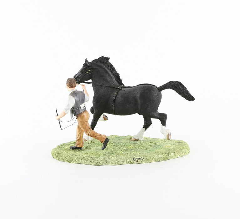 BORDER FINE ARTS 'INTO THEIR STRIDE - BLACK' SIGNED FIGURE TABLEAU B1396 10/500