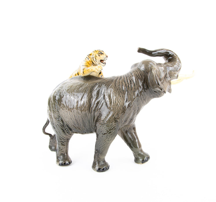 BESWICK 'ELEPHANT AND TIGER' LARGE ARTHUR GREDINGTON FIGURE MODEL 1720