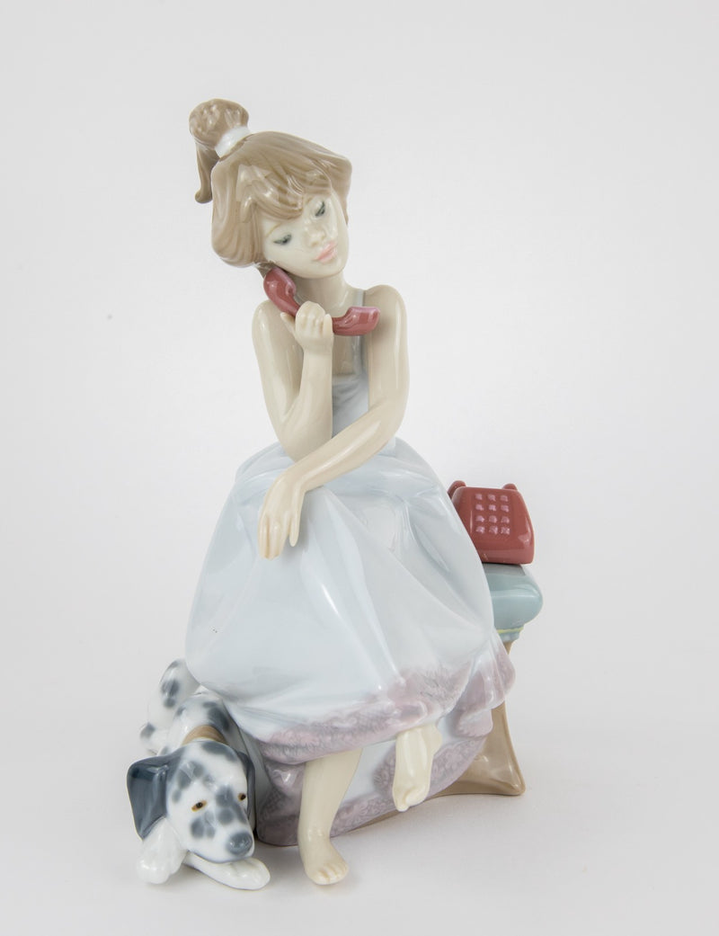 LLADRO 'CHIT CHAT' GIRL DALMATIAN DOG PHONE FIGURE MODEL 5466, BOXED