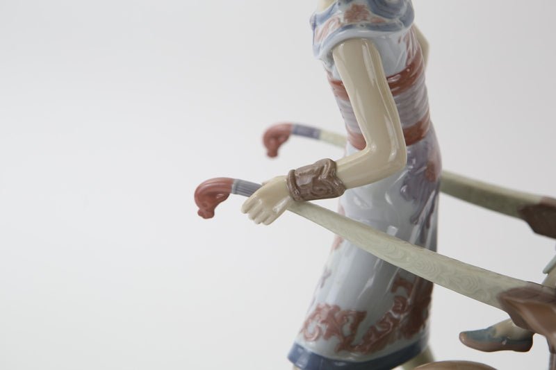LLADRO 'IN THE EMPEROR'S FOREST' 1858 LARGE ORIENTAL FIGURE 87/1000, BOXED & COA