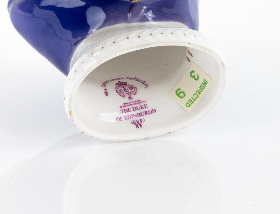 ROYAL WORCESTER QUEEN ELIZABETH & DUKE EDINBURGH LIMITED EDITION CANDLE SNUFFERS