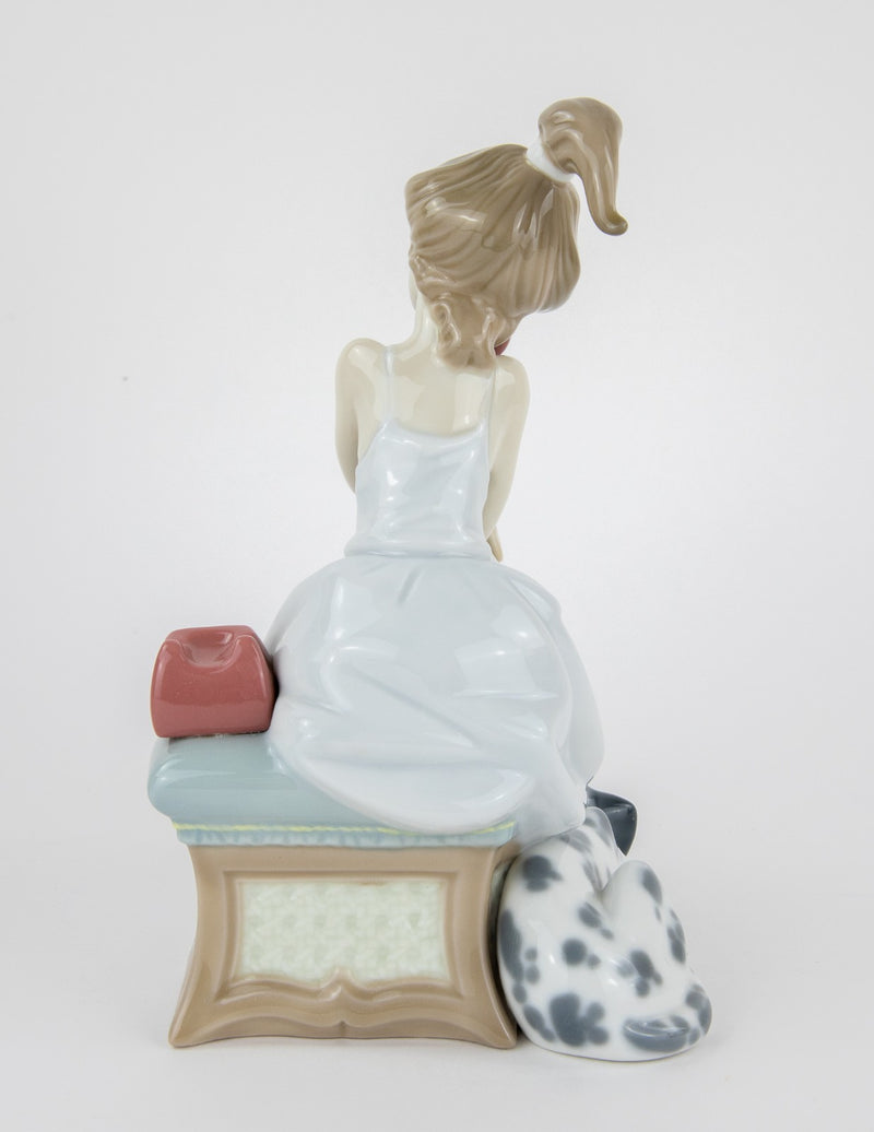 LLADRO 'CHIT CHAT' GIRL DALMATIAN DOG PHONE FIGURE MODEL 5466, BOXED