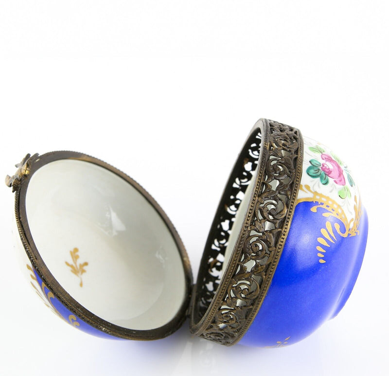 LIMOGES, FRANCE BLUE BIRD FLORAL ROUND TRINKET PILL BOX POT POURI