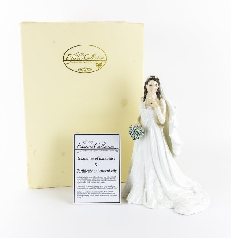 THE FIGURINE COLLECTIVE - PRINCE WILLIAM & KATE MIDDLETON WEDDING FIGURES, BOXED