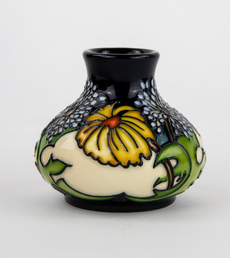 MOORCROFT POTTERY 'DAISY MAY' 2008 KERRY GOODWIN SQUAT VASE BOXED