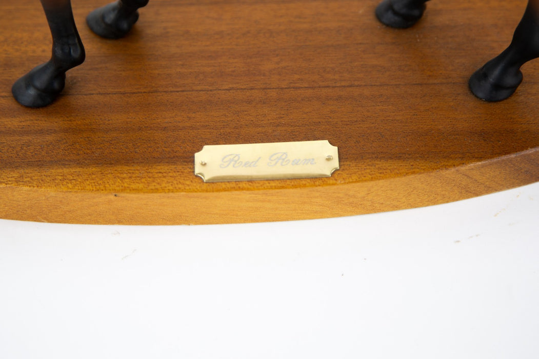 ROYAL DOULTON 'RED RUM' RACEHORSE FIGURE MODEL