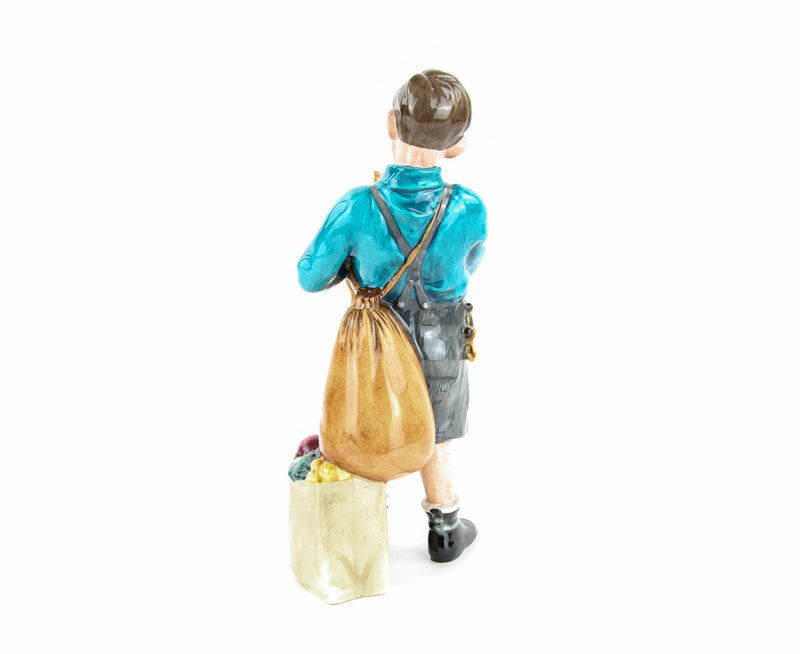 ROYAL DOULTON 'WELCOME HOME' LIMITED EDITION FIGURE MODEL HN3299 & COA