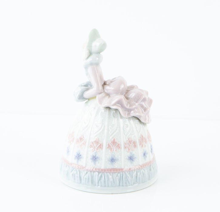 LLADRO 'SOUNDS OF WINTER' CHRISTMAS BELL FIGURE MODEL 5954, BOXED