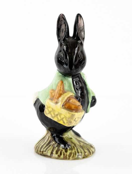 ROYAL ALBERT 'LITTLE BLACK RABBIT' BEATRIX POTTER PETER RABBIT FIGURE MODEL