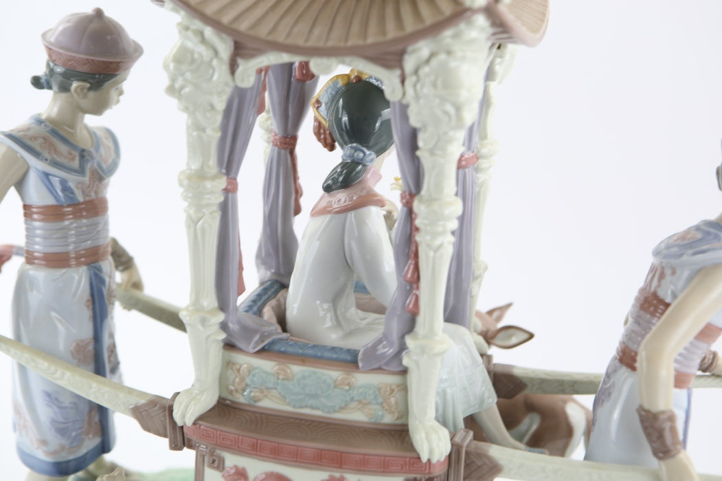 LLADRO 'IN THE EMPEROR'S FOREST' 1858 LARGE ORIENTAL FIGURE 87/1000, BOXED & COA