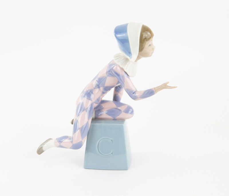 LLADRO 'HARLEQUIN C' FIGURE MODEL 5077