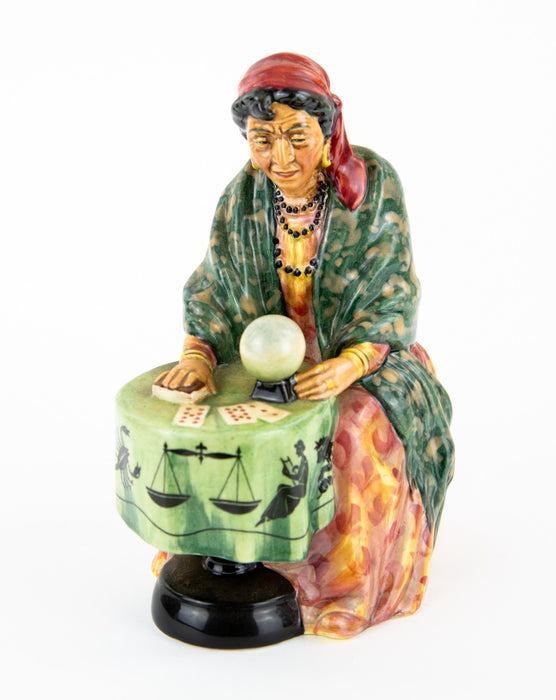ROYAL DOULTON 'THE FORTUNE TELLER' FIGURE MODEL HN2159