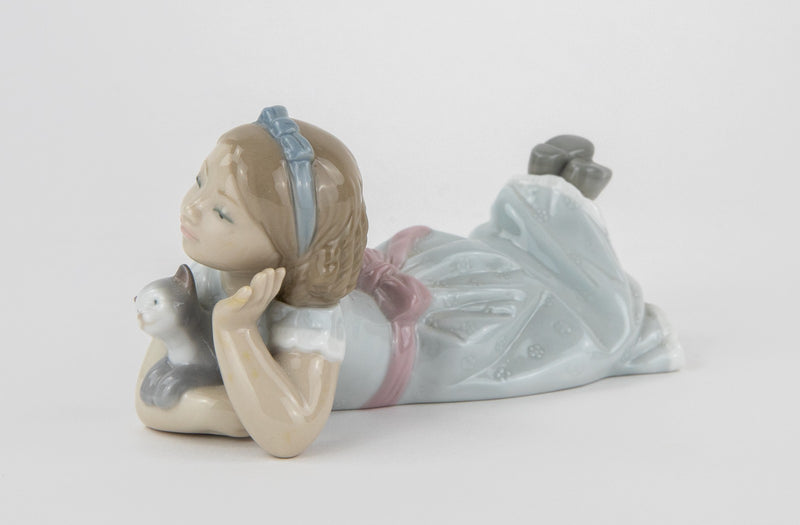 LLADRO 'HOW SWEET!' FIGURE MODEL 6987, BOXED