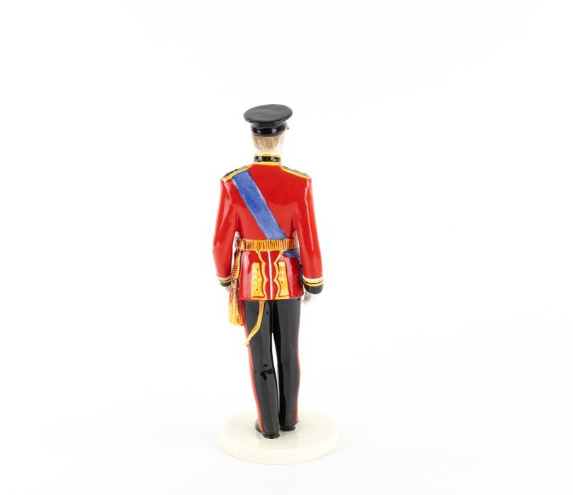 THE FIGURINE COLLECTIVE - PRINCE WILLIAM & KATE MIDDLETON WEDDING FIGURES, BOXED