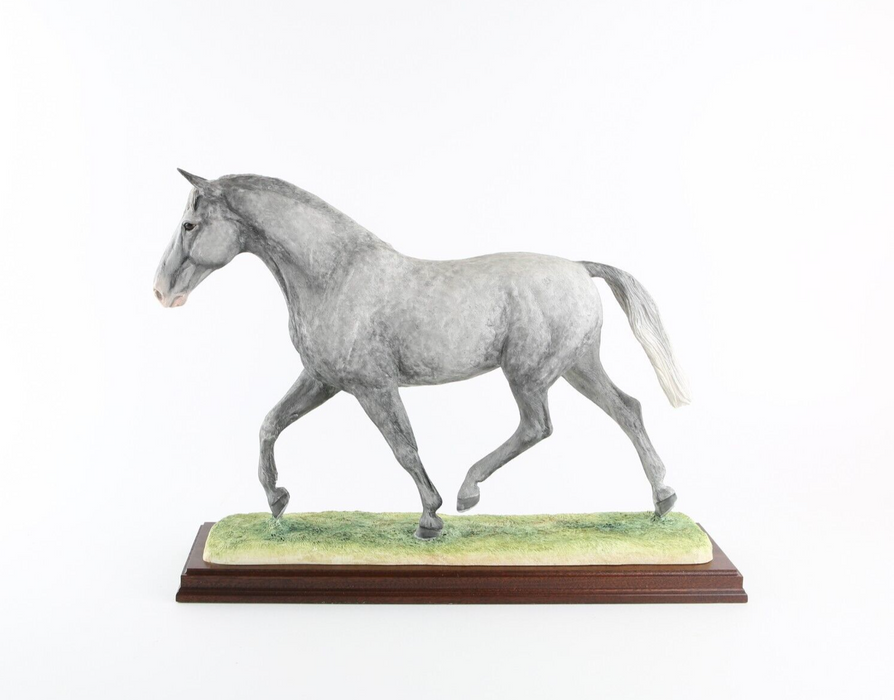 BORDER FINE ARTS 'HUNTER - GREY' HORSE FIGURE MODEL TABLEAU B1124A 24/150, COA