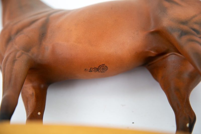 ROYAL DOULTON 'RED RUM' RACEHORSE FIGURE MODEL